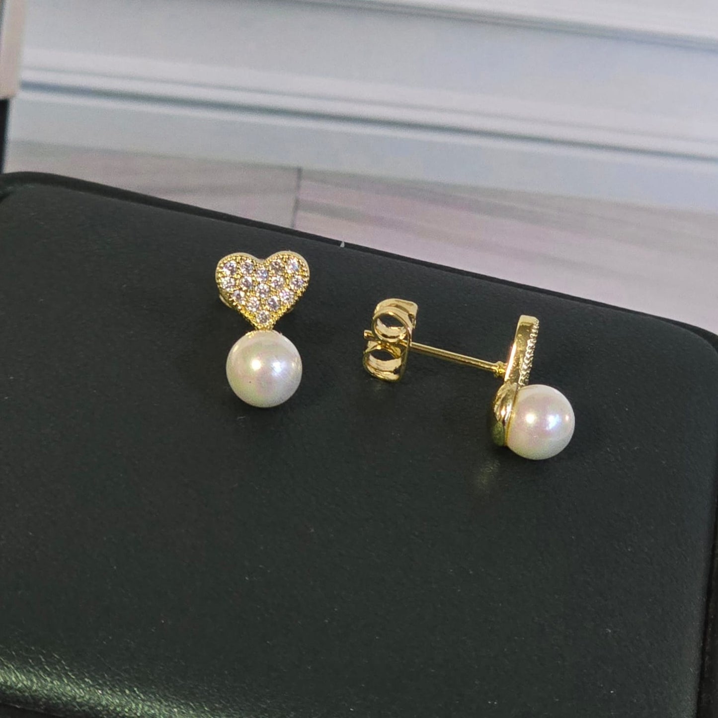 Broquel Love aperlado ✨