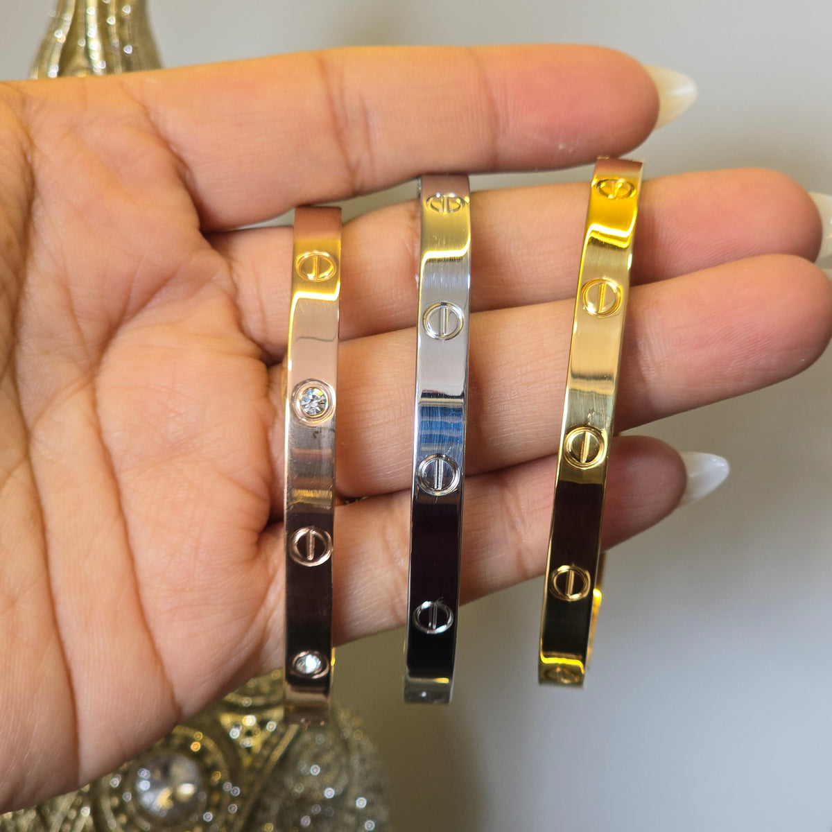 Brazalete Cartier Dorado