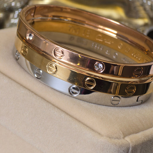 Brazalete Cartier Dorado