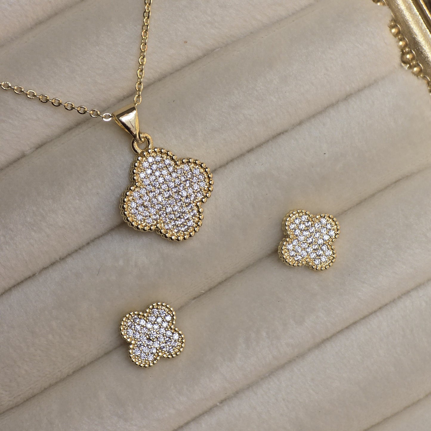 Set Van Cleef Premium✨￼