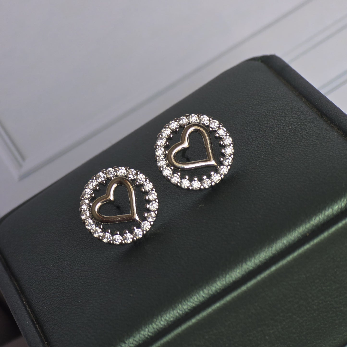 Arete Chucky￼ Yomali 🤍