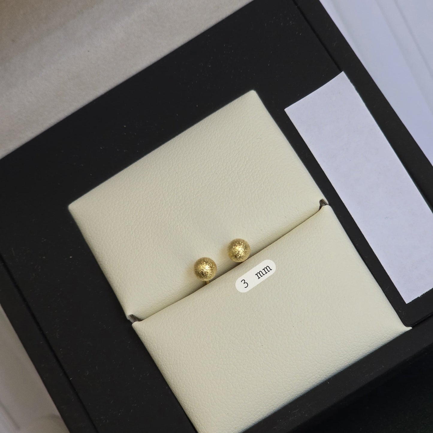 Broquel Bolita facetada ✨