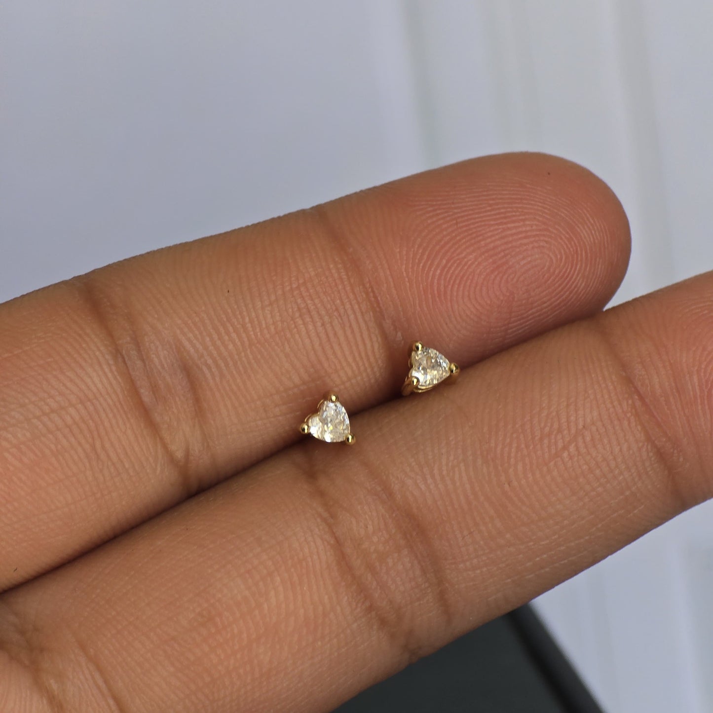 Broquel corazón white 🤍