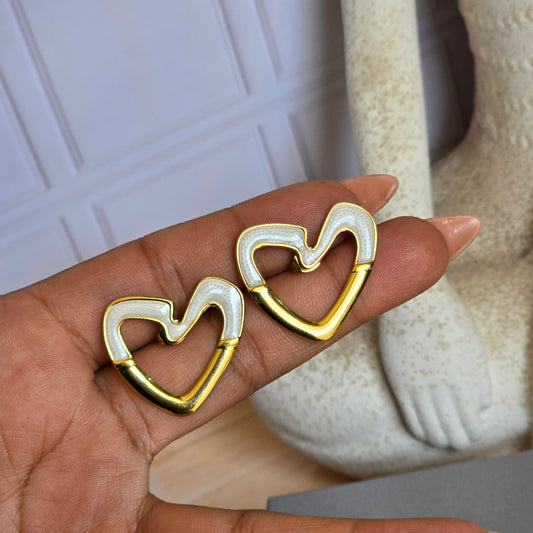 Arete Chucky corazón aperlado￼