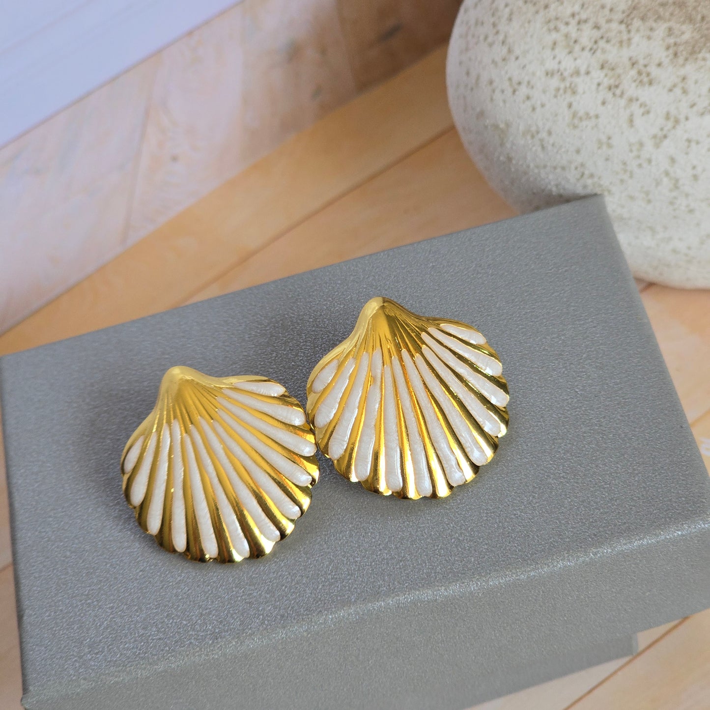 Arete Chunky Concha blanca