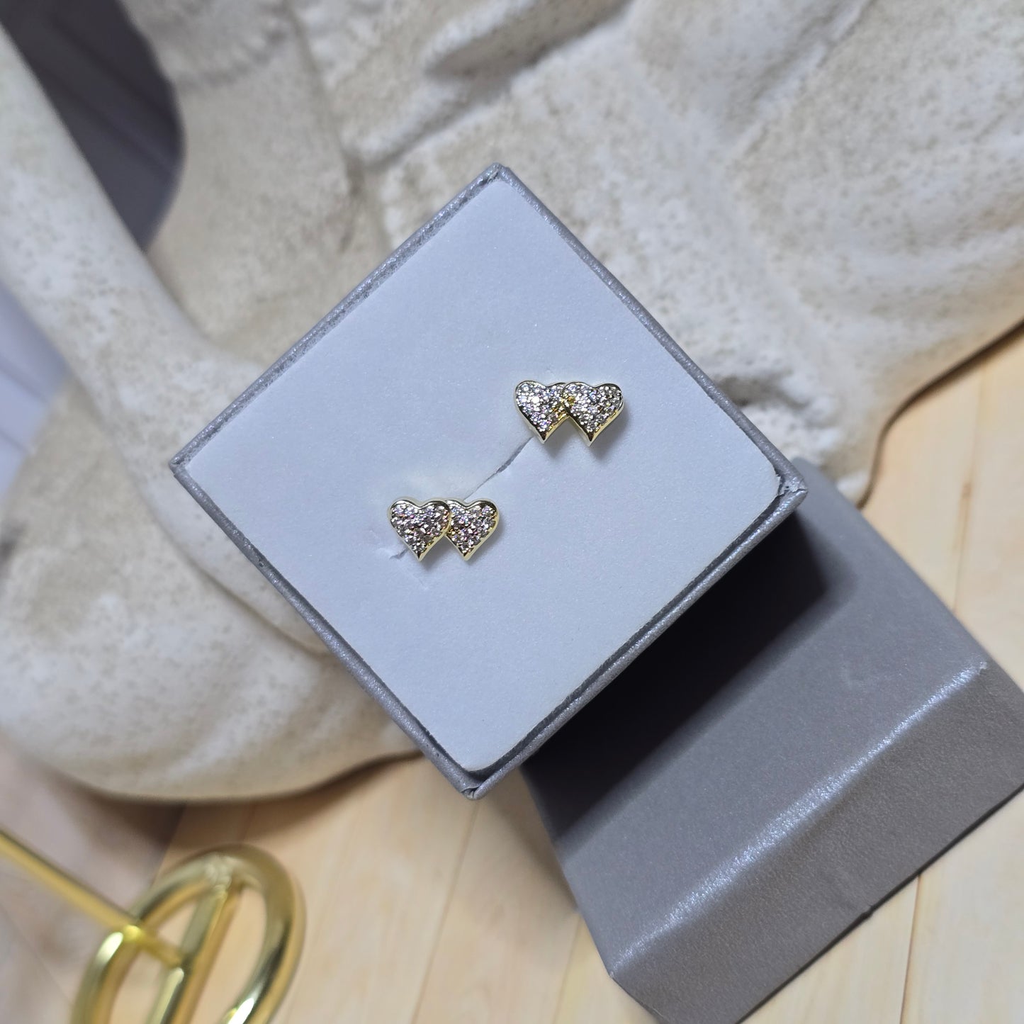 Broquel dos corazones