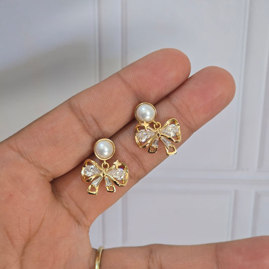 Arete chunky moñito perla