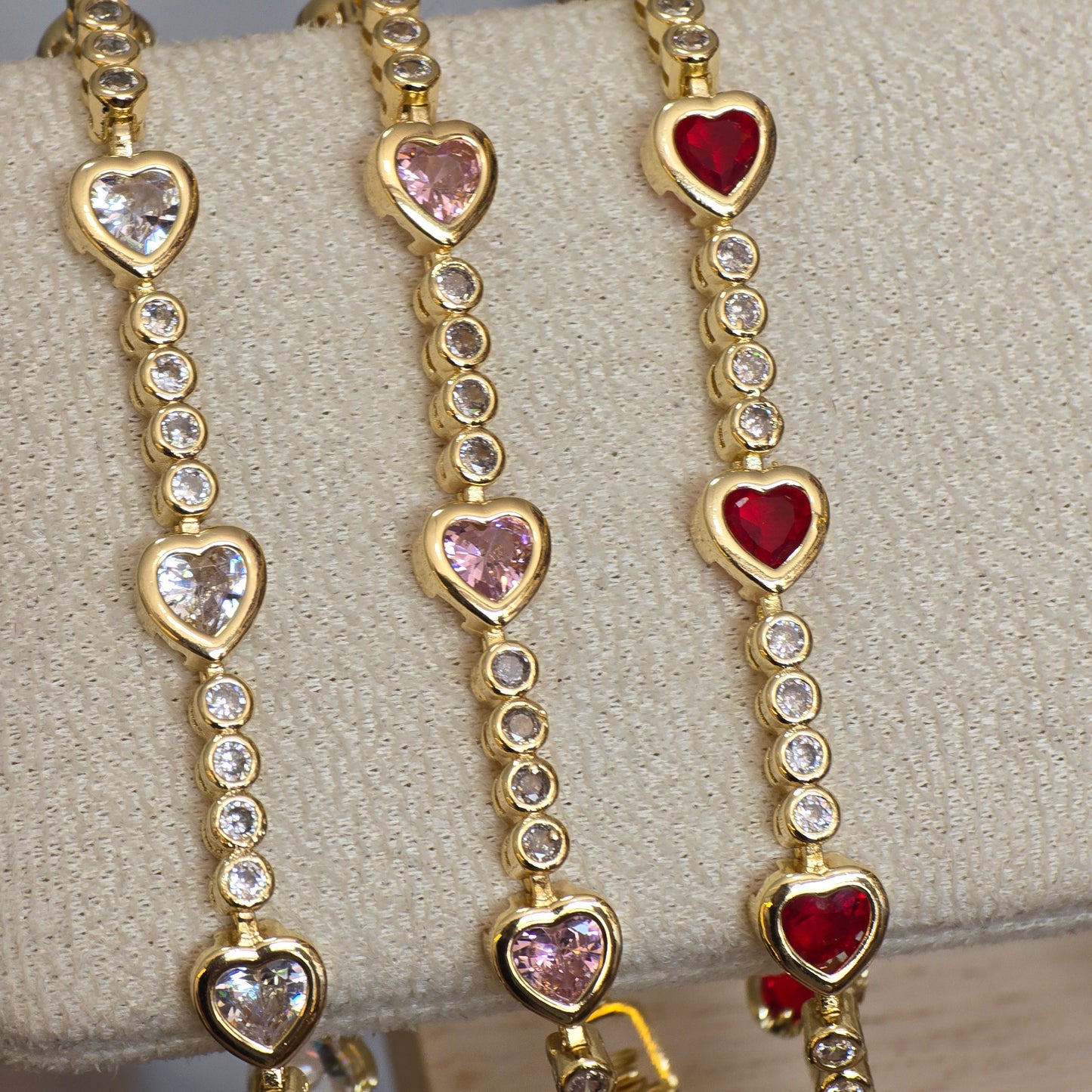 Pulsera corazones