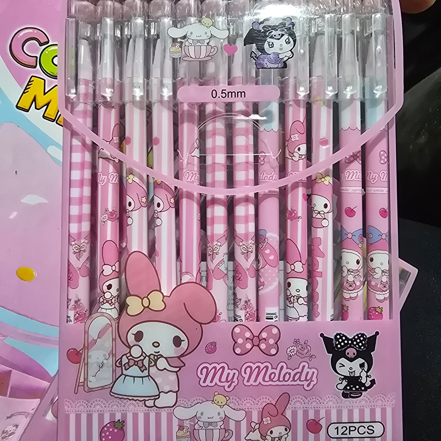 Pluma Hello kitty